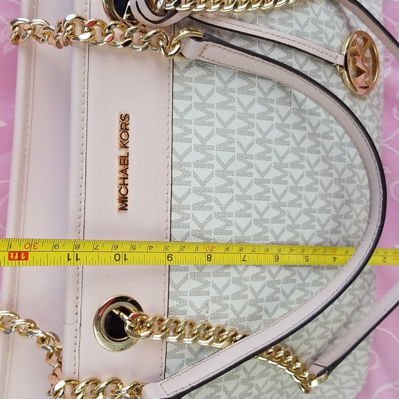 Authentic Michael Kors Large Purse  EUC - Picture 11 of 12